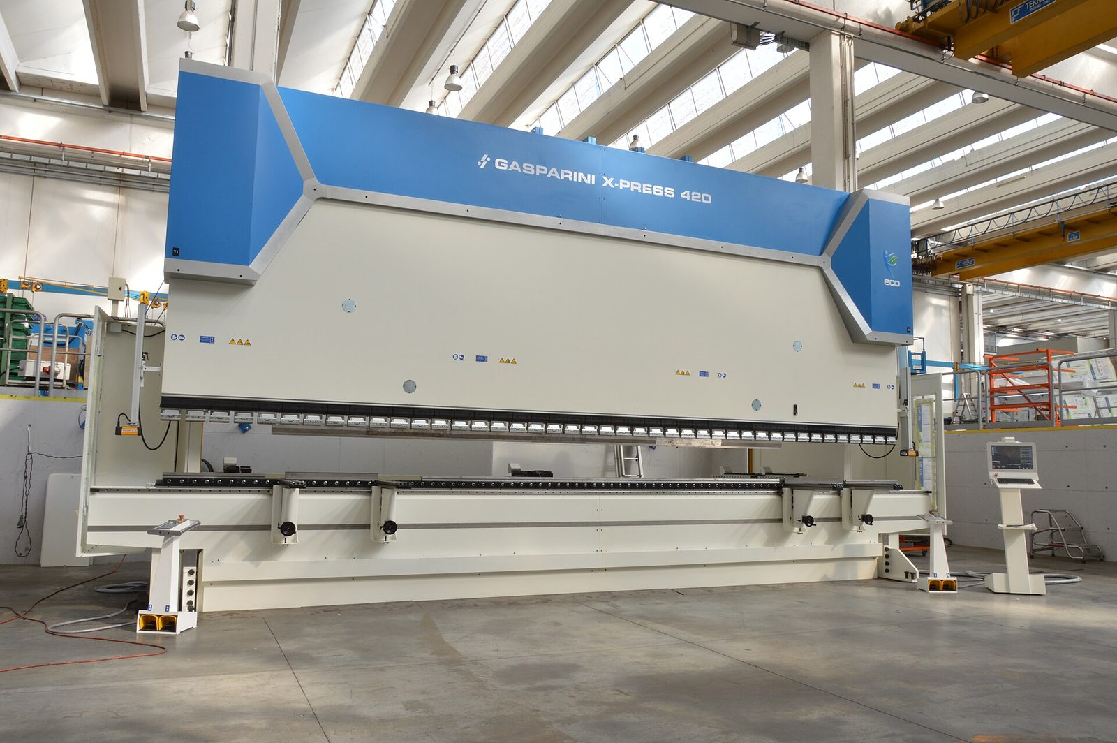 Press brake bending sheet metal